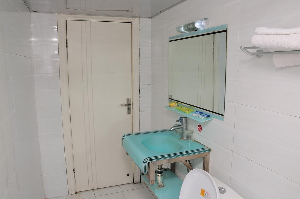 Chengdu Luojiaodian Hostel Zewnętrze zdjęcie